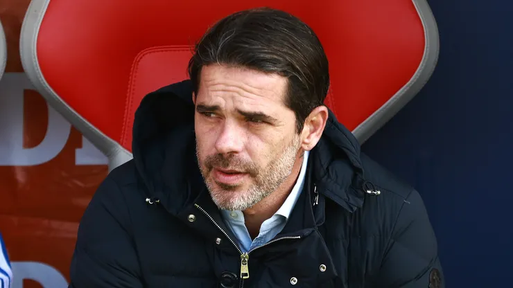 Fernando Gago tuvo un entrevero con Claudio Urrutia.