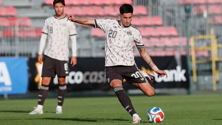 Matías Sepúlveda anotó un golazo en el amistoso de Chile vs. RD Congo. (Foto: Carlos Parra - FFCh)