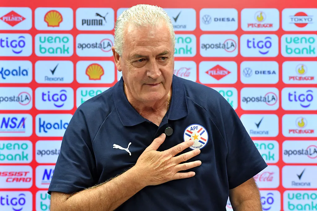Gustavo Alfaro, artífice del gran momento de Paraguay  (Photo by Christian Alvarenga/Getty Images)