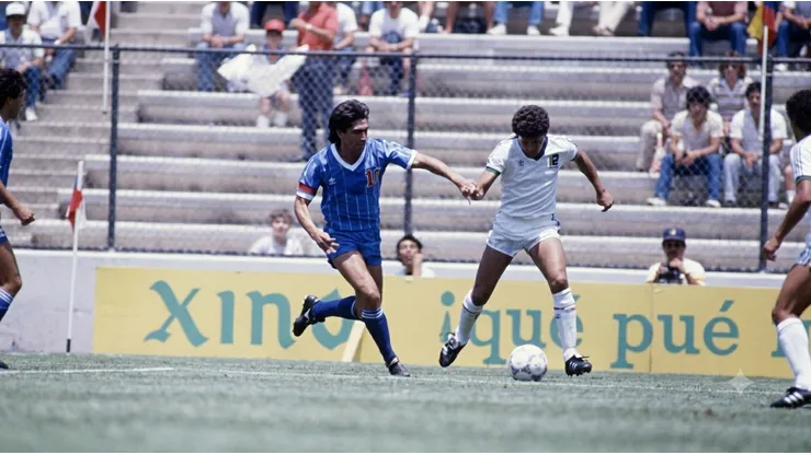 Universidad de Chile enfrentó dos veces a México en 1986.