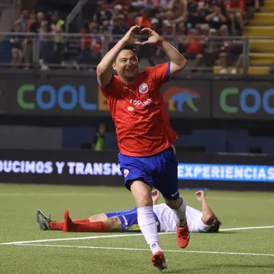 Manuel Neira le dice que no a este posible DT de La Roja