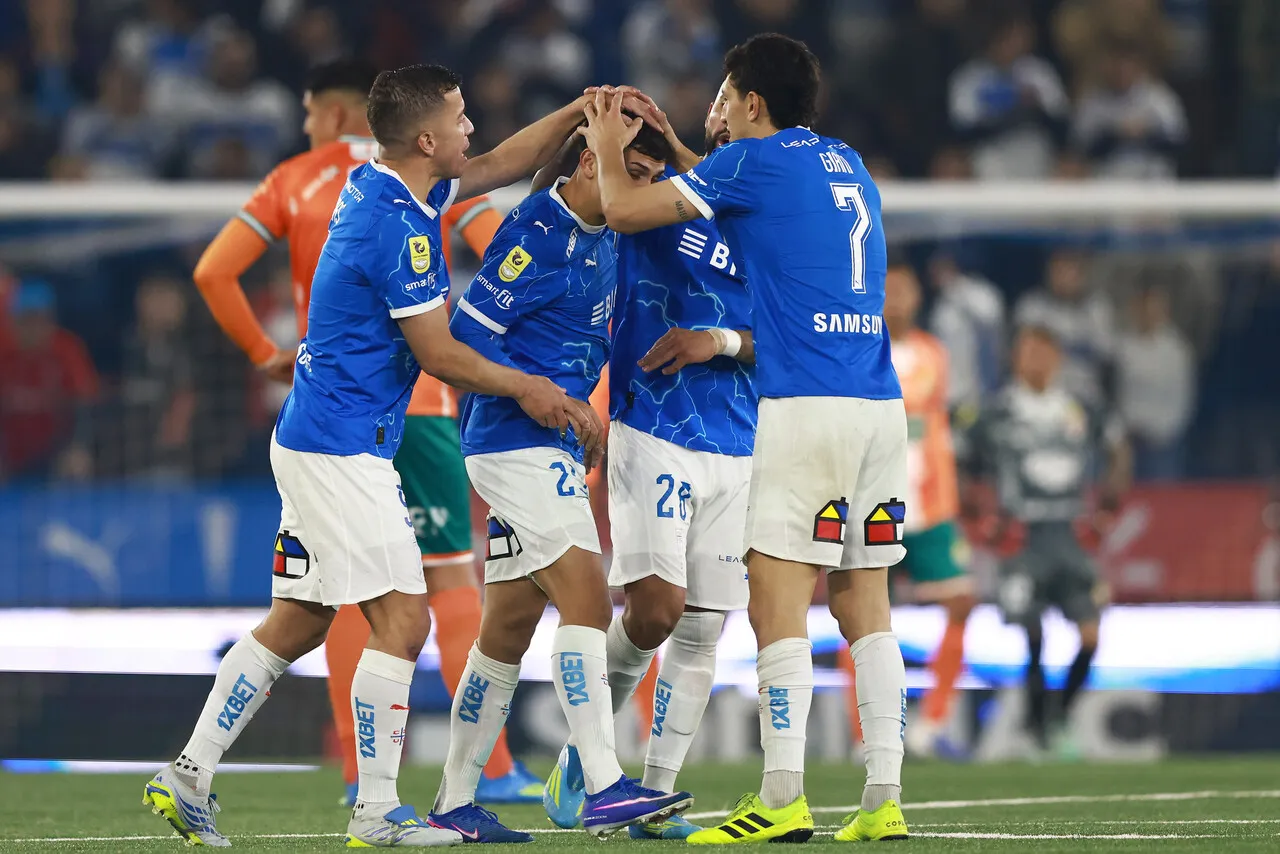 La UC quiere sumar el triunfo en casa | Foto: Photosport