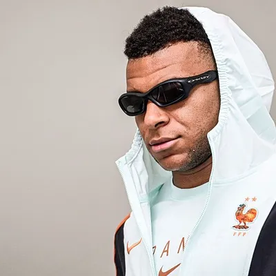 En Francia salen a respaldar a Kylian Mbappé: "Es demasiado"