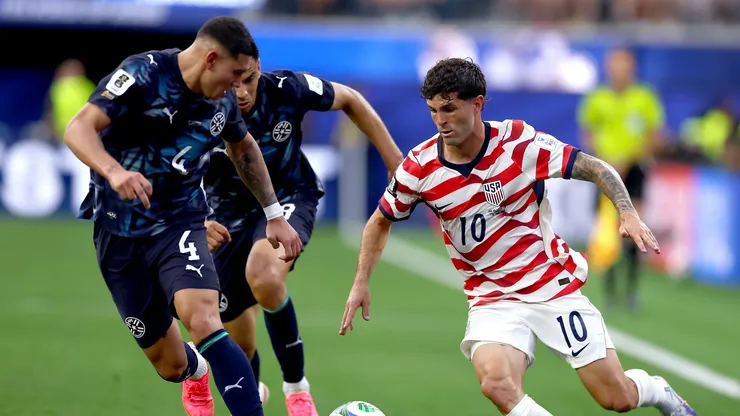 Paraguay cae goleado en su debut ante el local Estados Unidos (Photo by Dean Mouhtaropoulos/Getty Images)