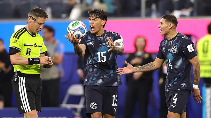 Paraguay cayó en el estreno mundialista.
