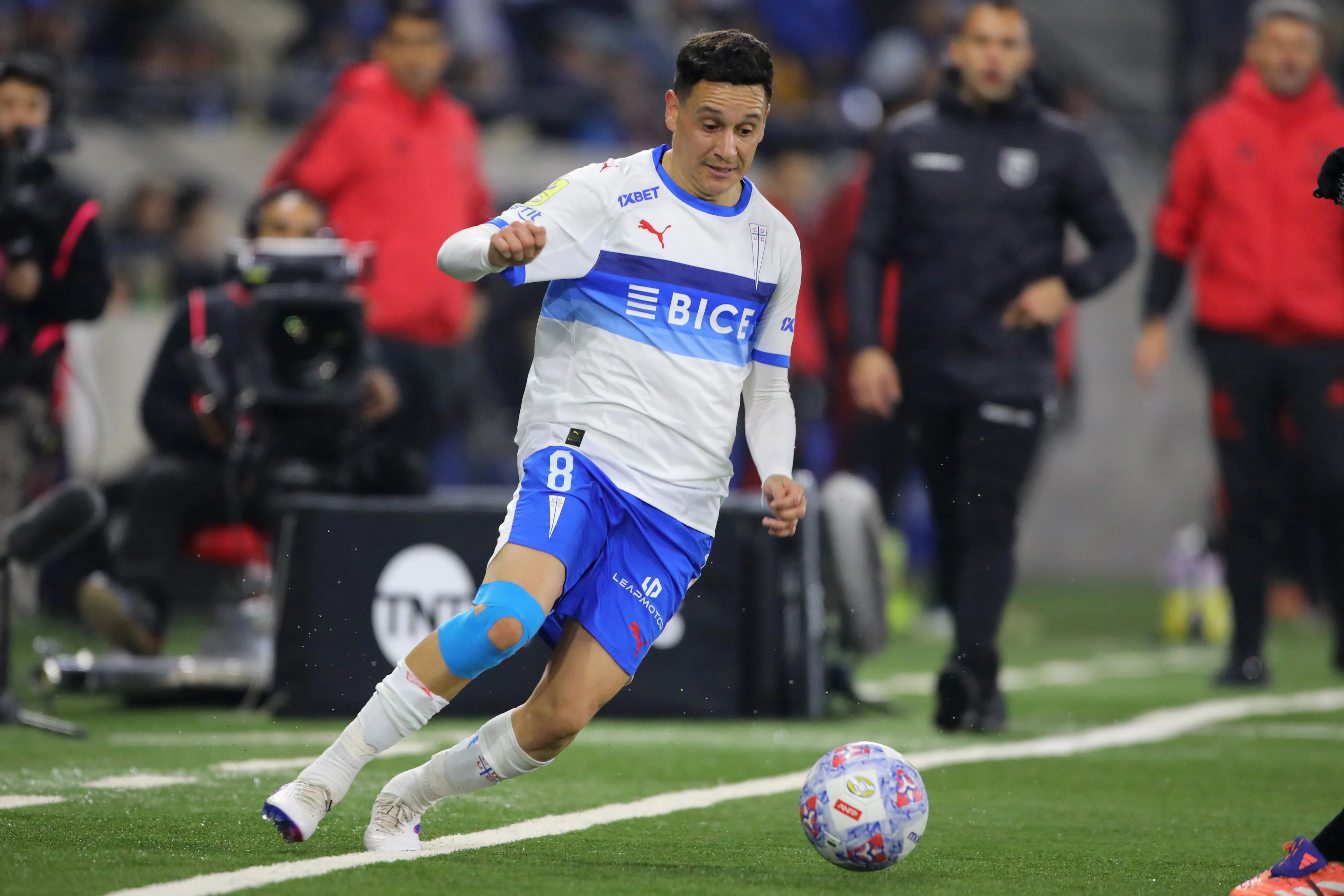 Fernando Zuqui ha disputado 47 partidos desde su llegada a la UC | FOTO: Jonnathan Oyarzun/Photosport