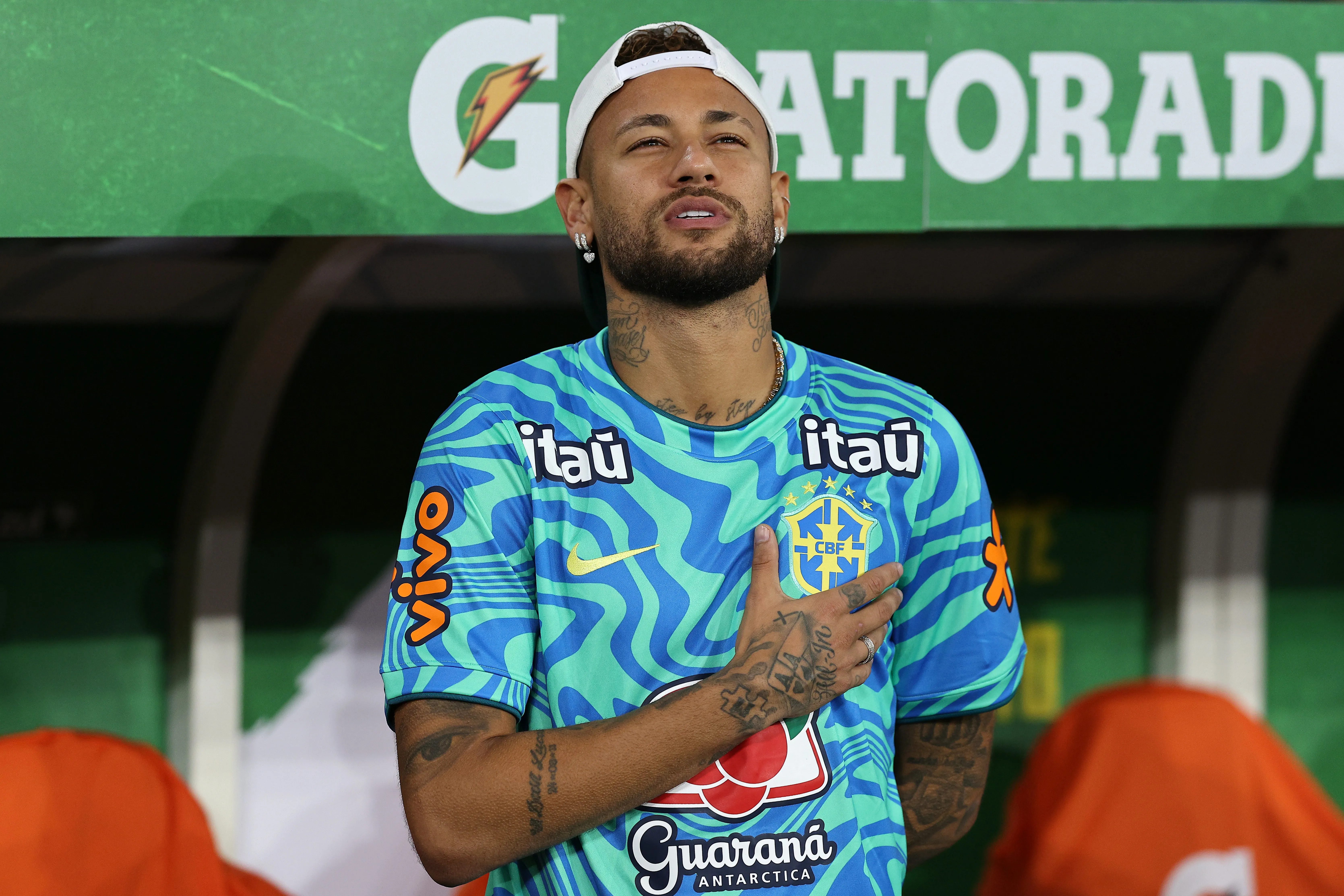 Neymar estará en el banco de suplentes solo para ver el partido junto a sus compañeros | FOTO: Wagner Meier/Getty Images