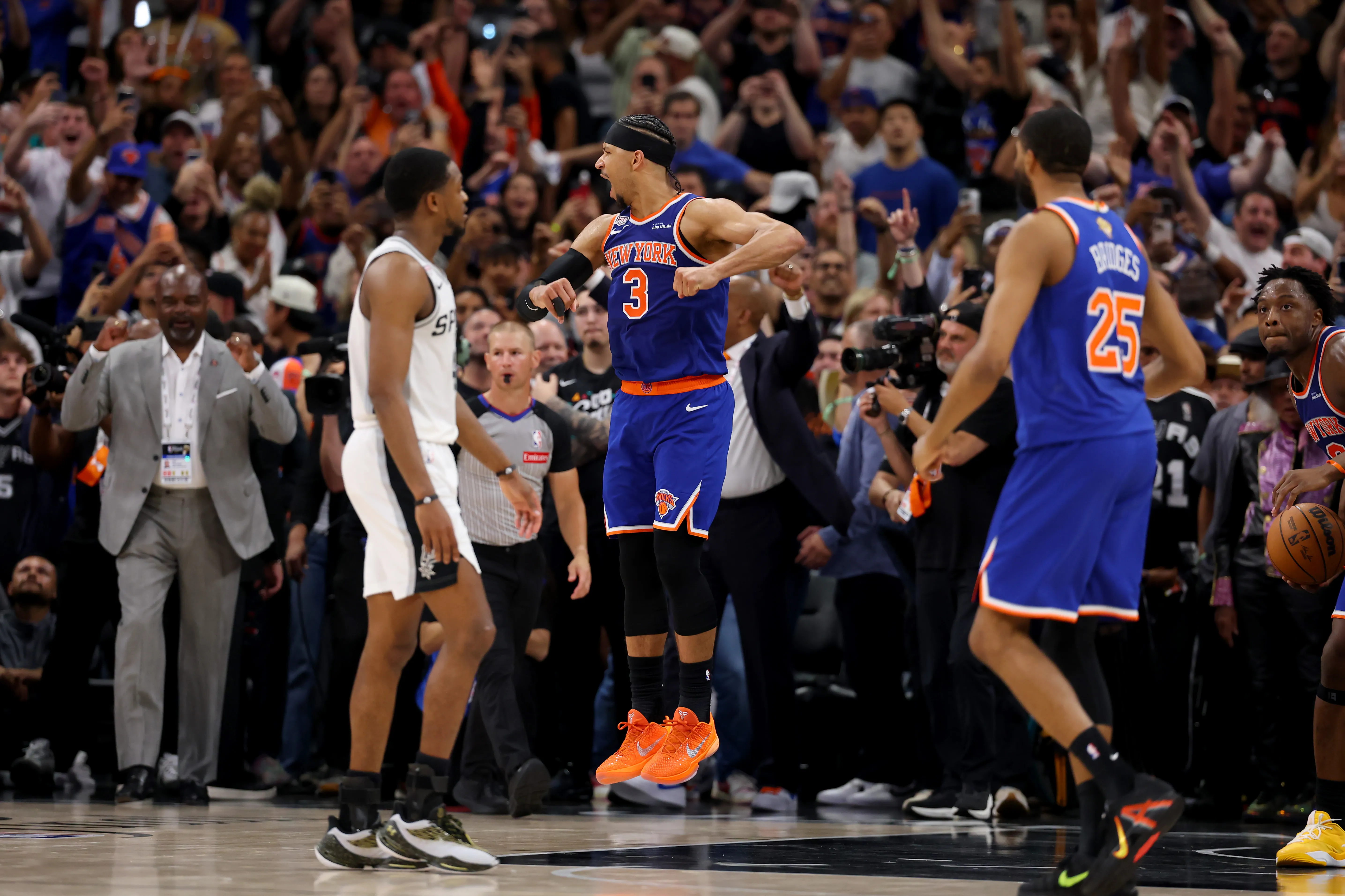 Los Knicks ganaron 4-1 en definitiva en una serie marcada por las remontadas