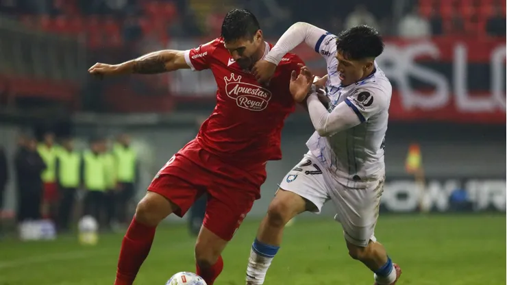Ñublense y Huachipato sacaron chispas en Chillán. (Foto: Photosport)