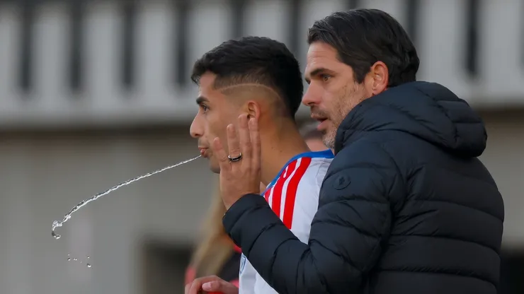 Un referente de Universidad de Chile enciende las alarmas por Lucas Assadi.