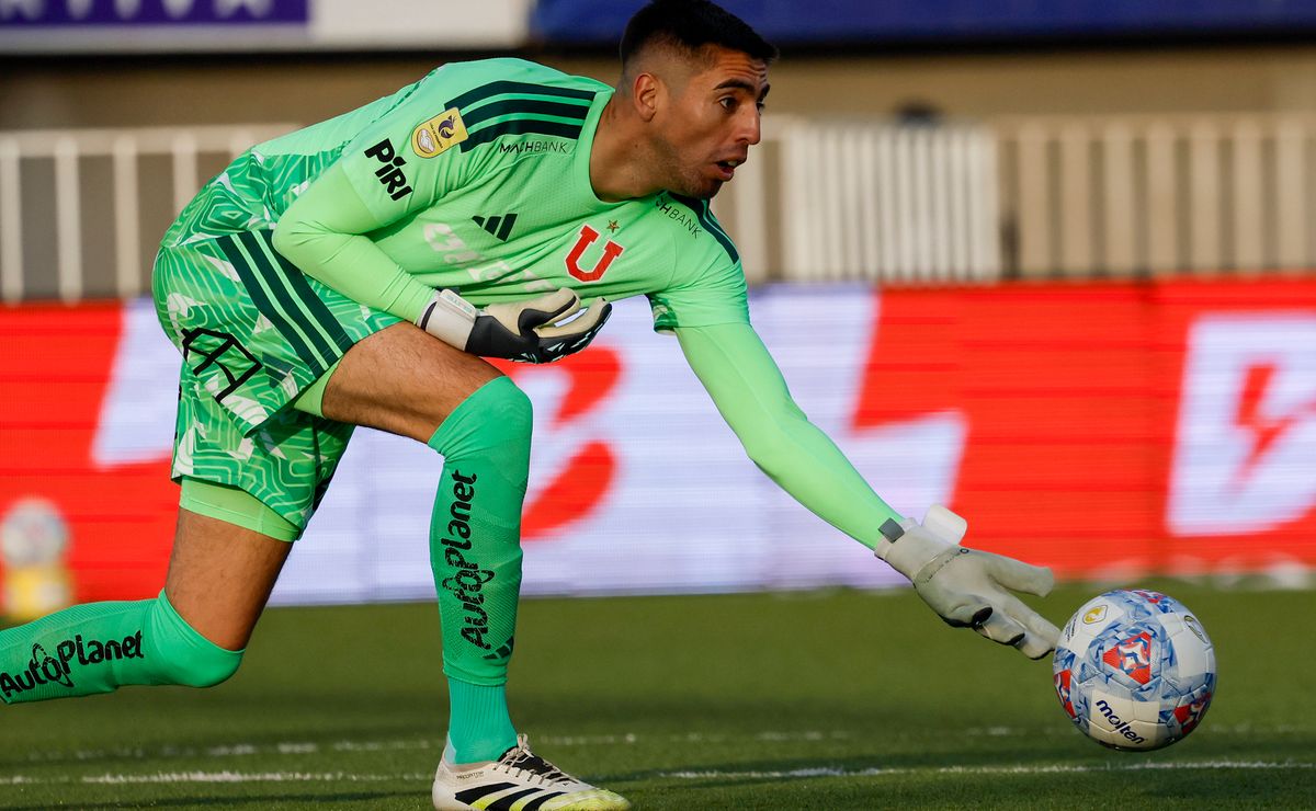 ¡LÁPIDA PARA CASTELLÓN! Arquero mundialista pierde la paciencia y hunde al portero de la U con una frase humillante: “Es para equipo chico…”