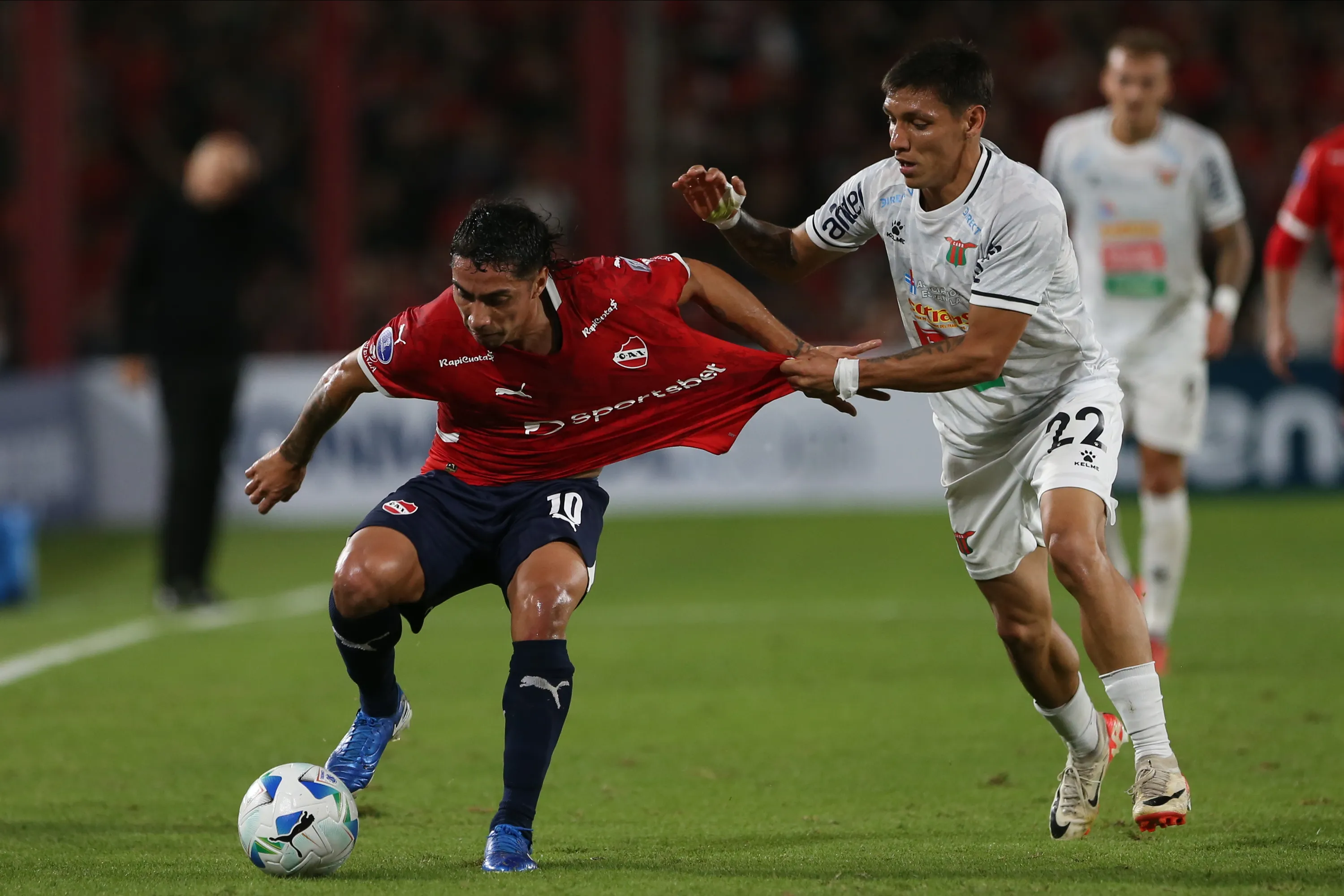 Jorge Valdivia quiere a Luciano Cabral en Colo Colo. (Foto: Getty Images)