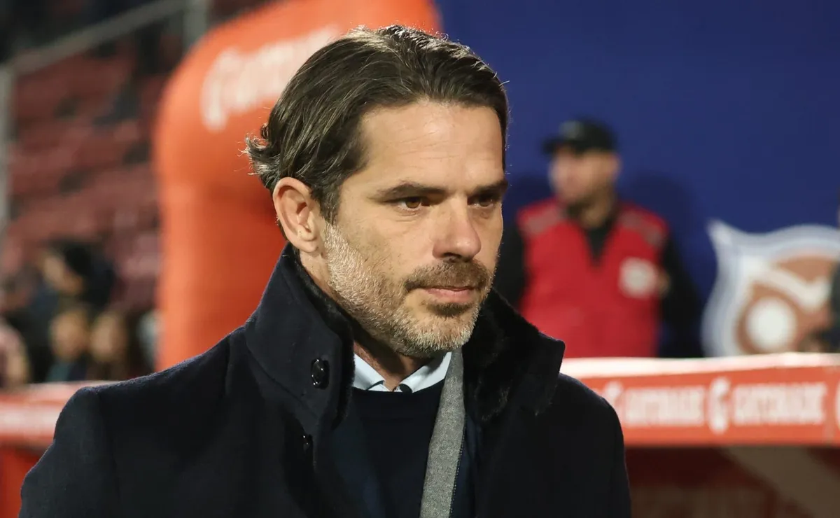 Fernando Gago se refiere al mercado de fichajes de la U y deja un claro mensaje: “Trataremos de…”