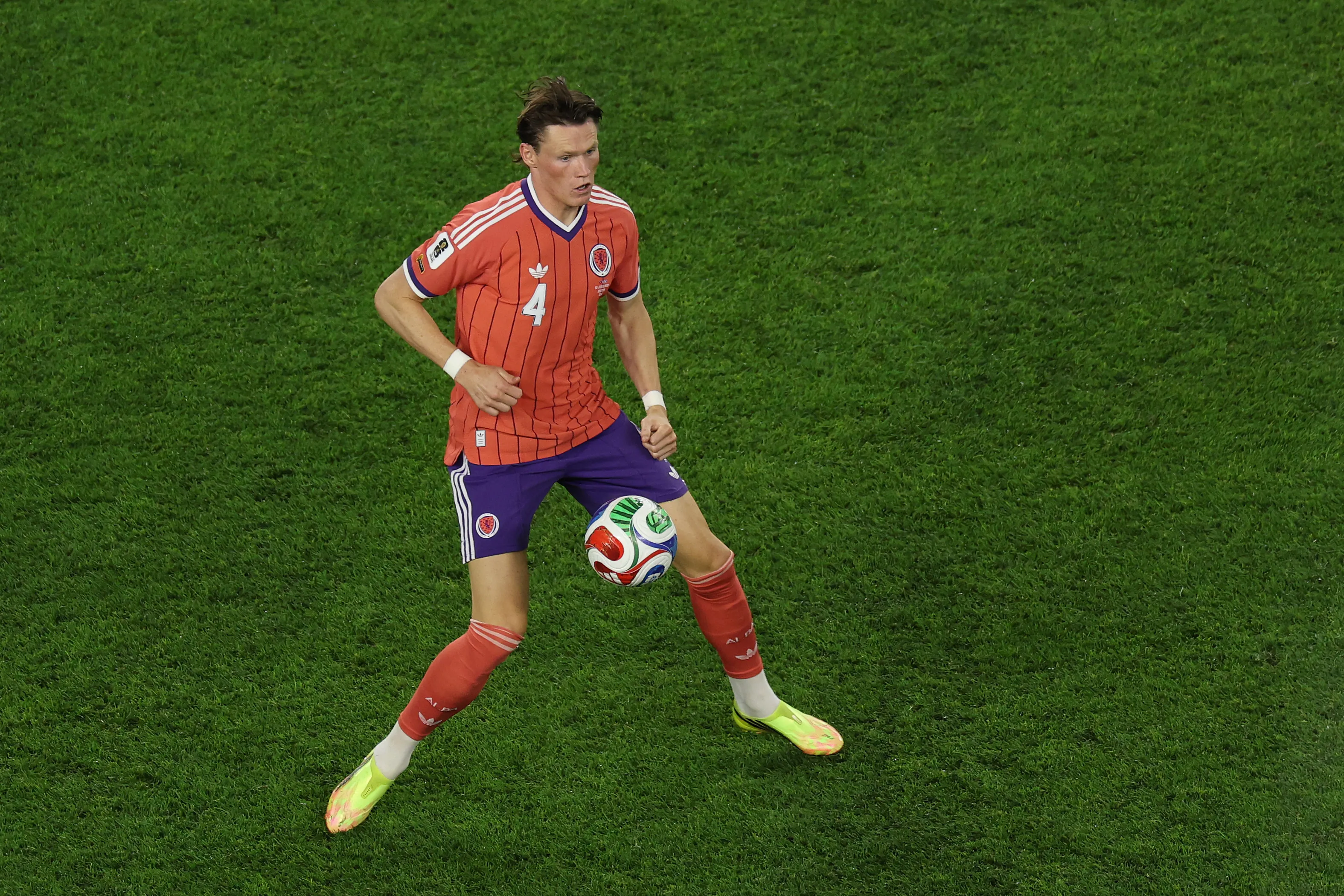 Scott McTominay es una de las figuras de los escoceses | FOTO: Mattia Ozbot/Getty Images)
