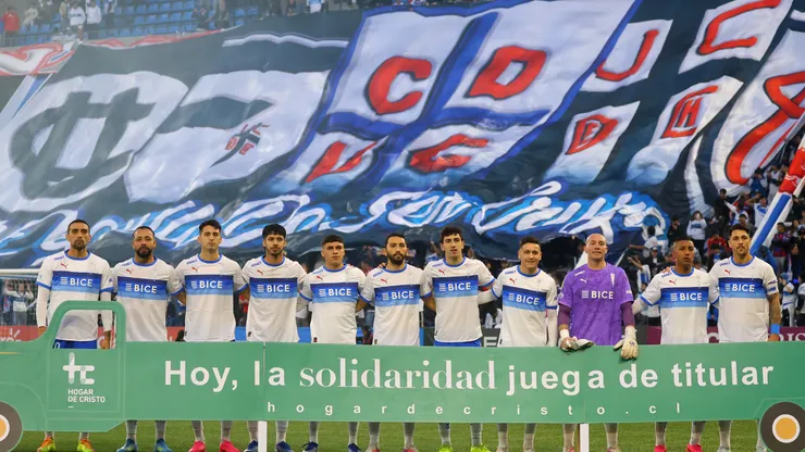 Universidad Católica visita a Deportes Copiapó.