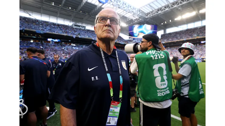 La prensa uruguaya hizo pebre a Marcelo Bielsa.