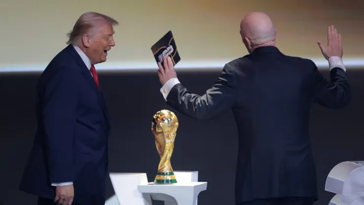 Finalmente se conoció quién será quien entregue el trofeo (Photo by Kevin Dietsch/Getty Images)