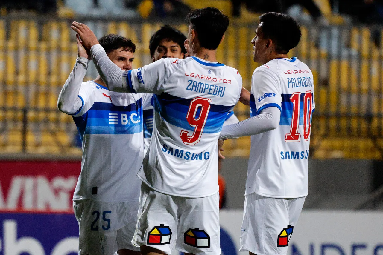 La UC se impuso sin sobresaltos ante Everton.