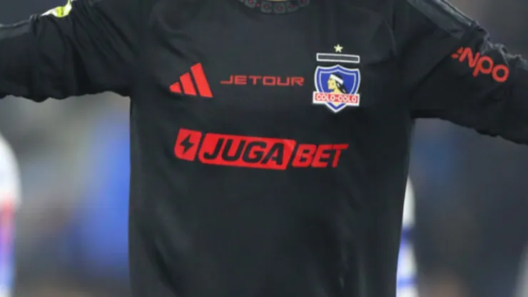 Jugador se aceca al radar de Colo Colo en el Mercado de Fichajes.