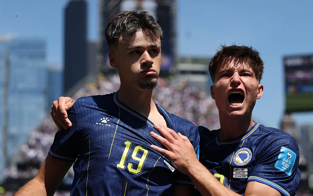 Bosnia tiene su lugar asegurado como mejor tercero. | Foto: Getty Images