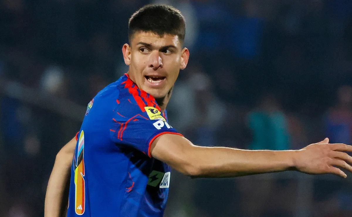 Lucas Romero sale de Universidad de Chile y es oficializado en su nuevo club: “Bienvenido”