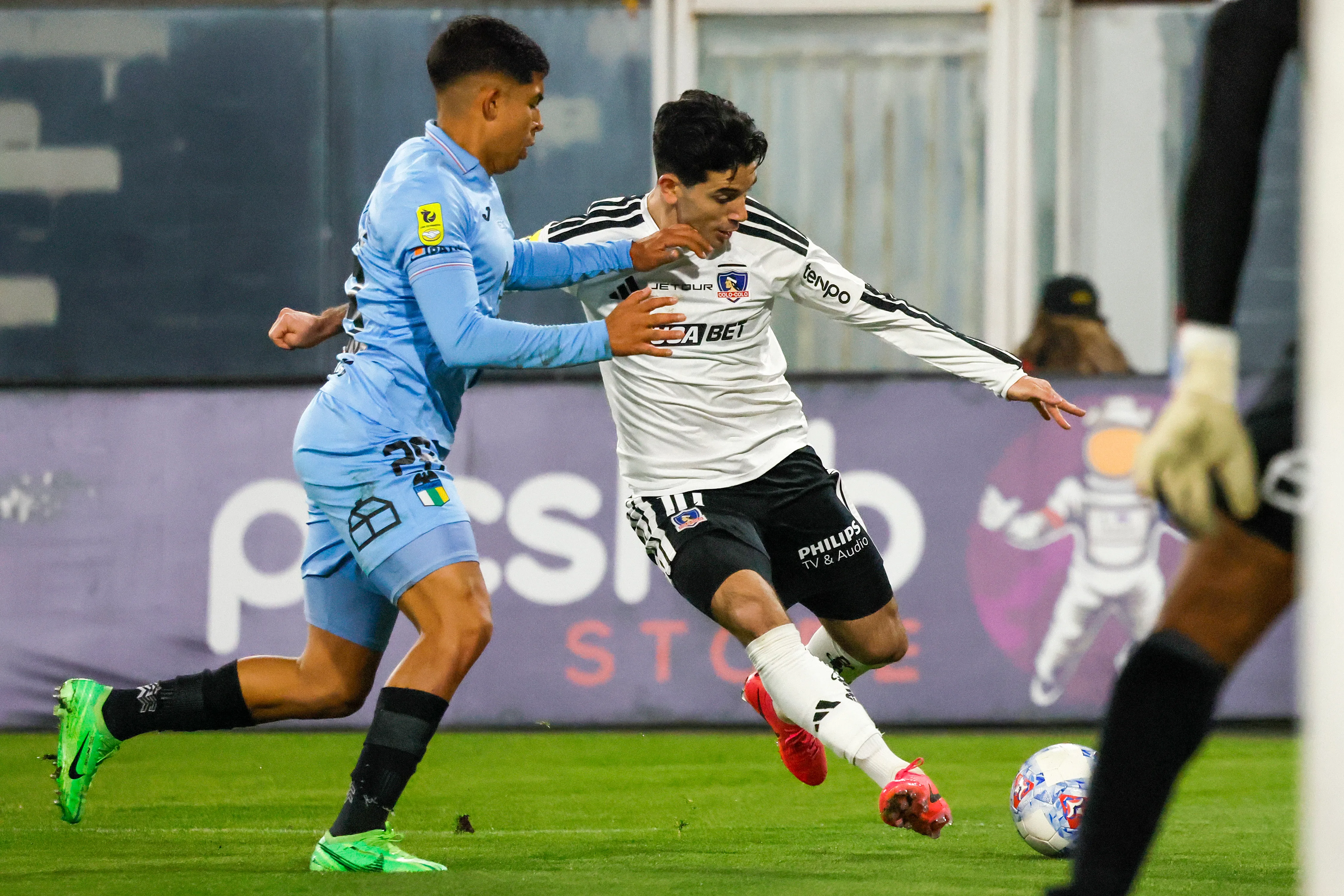 Lautaro Pastrán ha sido determinante en los últimos triunfos de Colo Colo. (Foto: Andrés Piña/Photosport)