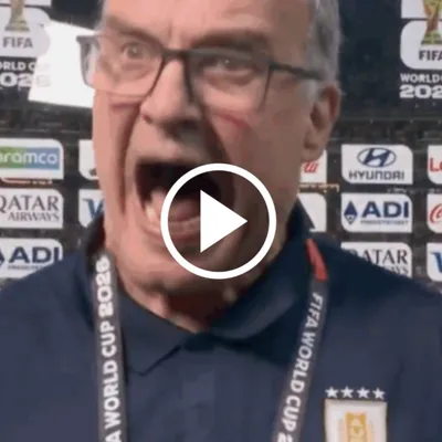 "¡Dale de una vez!": El momento de furia de Bielsa tras la eliminación de Uruguay