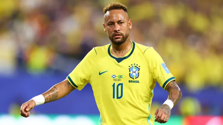 Neymar estará en la banca de suplentes de Brasil.