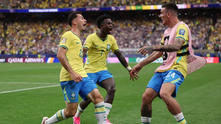 Brasil avanzó a octavos de final y espera por su rival en el Mundial