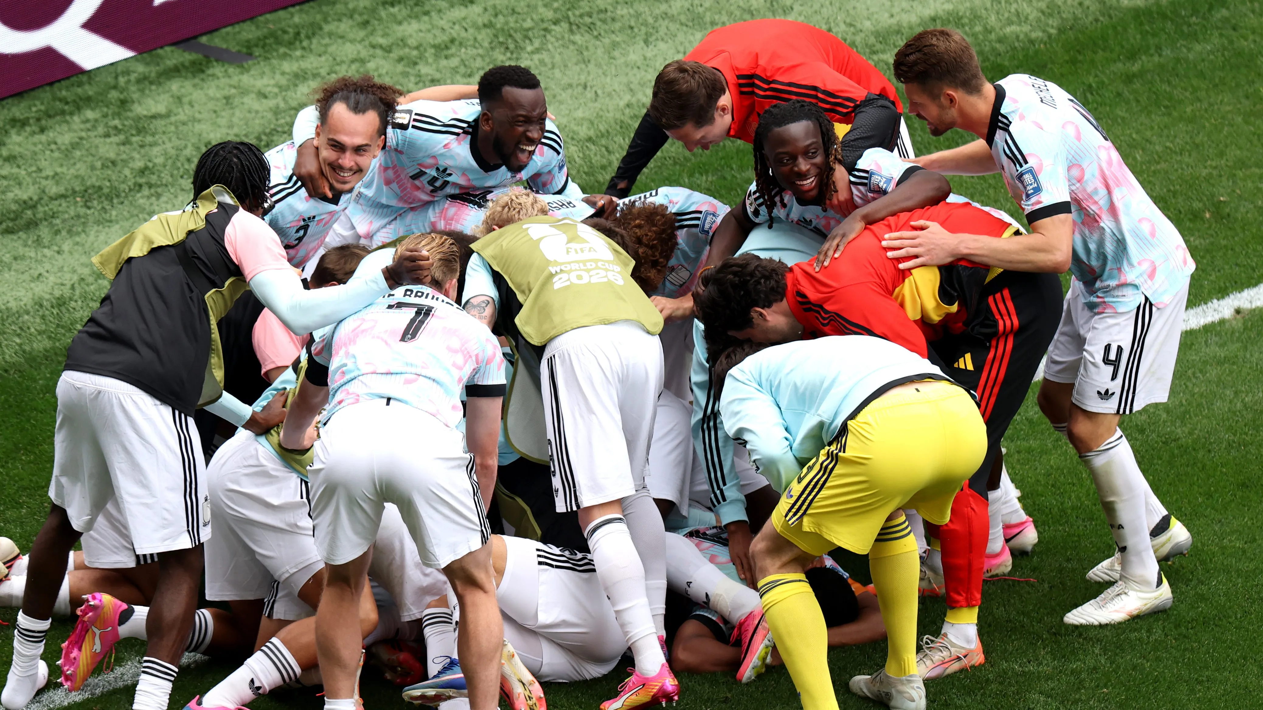 Bélgica firma una remontada histórica  (Photo by Emilee Chinn/Getty Images)