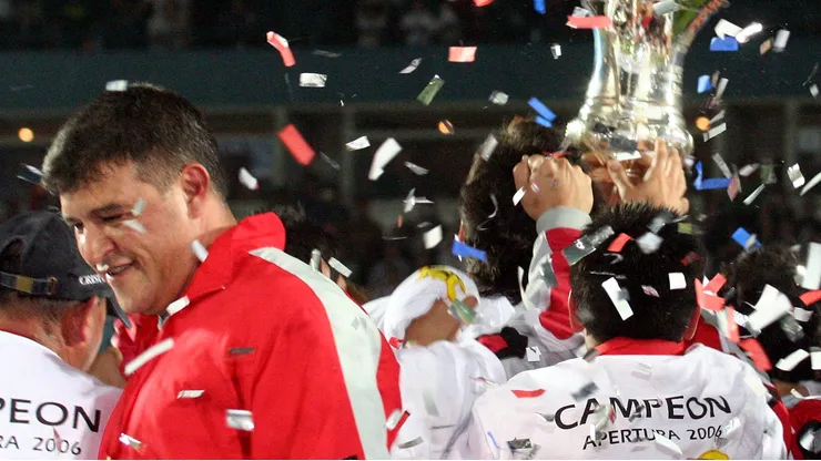 El Bichi no dudó y se la jugó por el mejor Colo Colo que él dirigió. (Foto: Oscar Torres/Photosport)