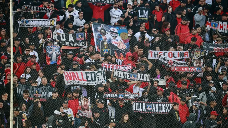 El pueblo albo se expresa por concierto de BTS en Macul.