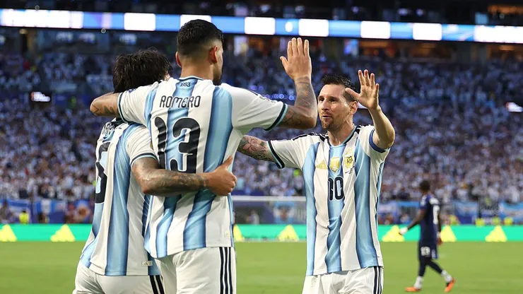 Argentina vence a Cabo Verde en la prórroga en Miami. (Foto: Michael Reaves/Getty Images)
