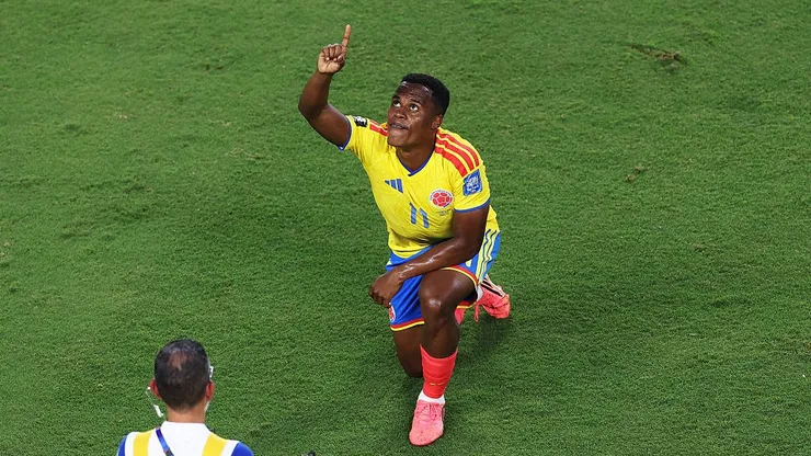 Jhon Arias festeja como Marcelo Salas en el Mundial 2026. (Foto: Carl Recine/Getty Images)