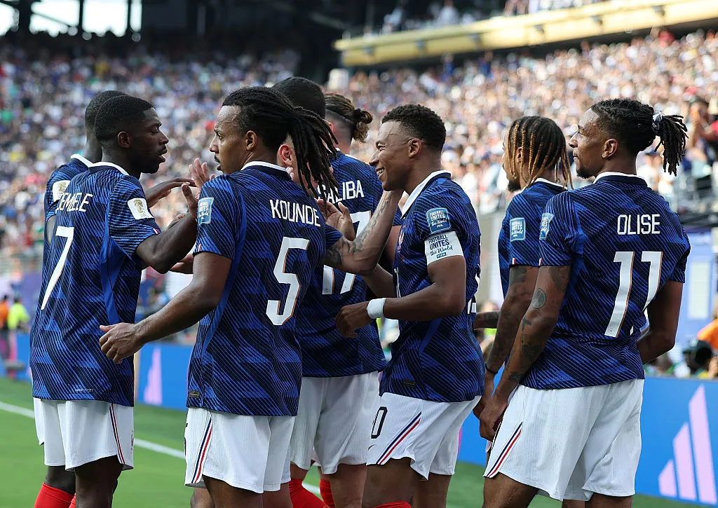 Francia se mide ante Paraguay en los octavos de final. | Foto: Getty Images