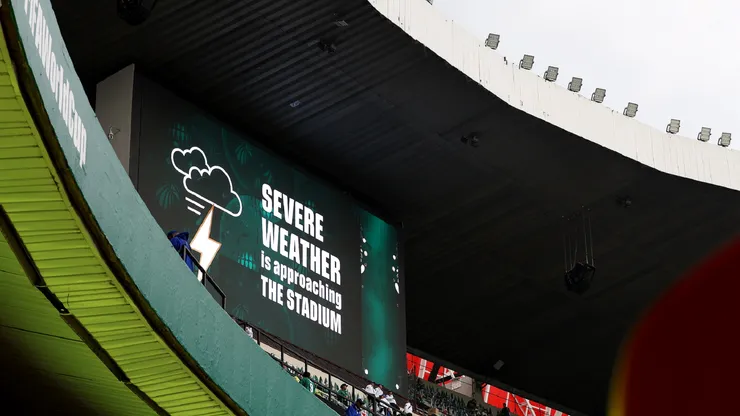 Se retrasa el partido entre México e Inglaterra.