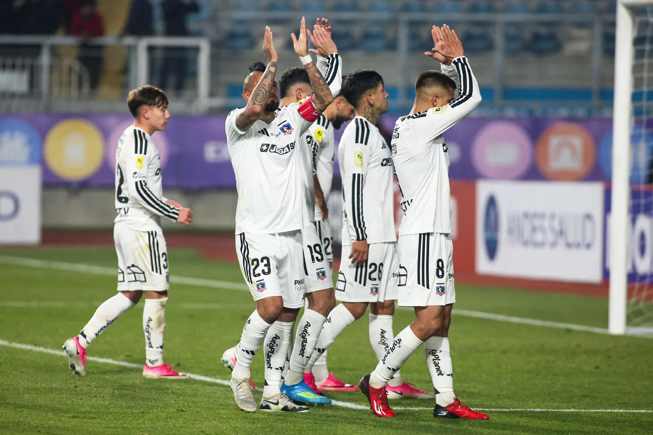 Colo Colo buscará los tres puntos ante Recoleta esta tarde. | Foto: Photosport