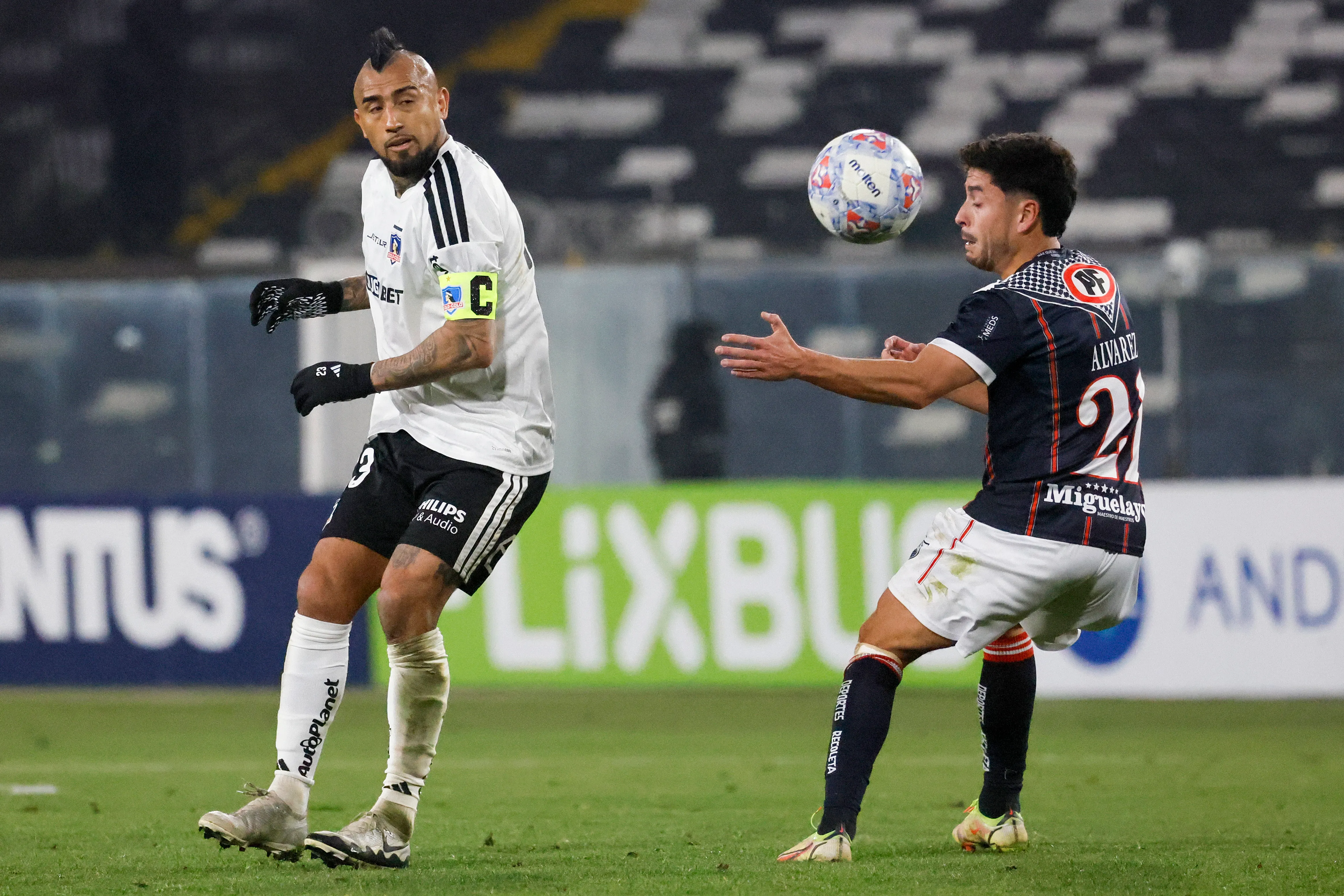 Colo Colo empató en el Monumental con Deportes Recoleta.
