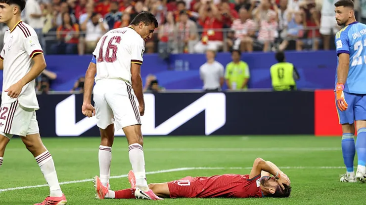 Casi arde troya en el Mundial.