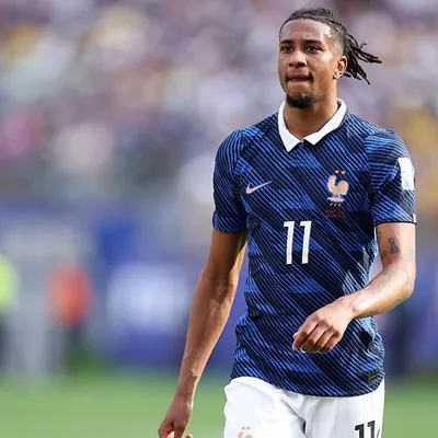 La FIFA toma una dura decisión que golpea a Francia: Olise es el gran afectado