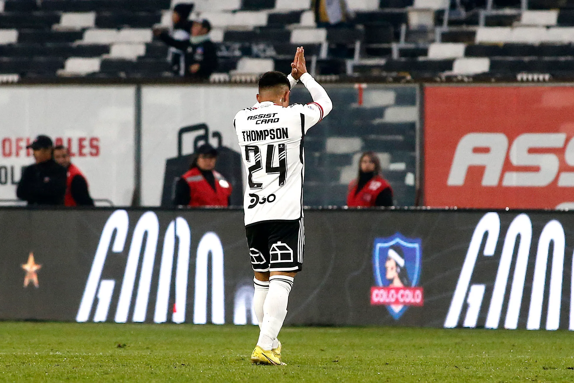 Se complica el regreso de Jordhy Thompson a Colo Colo. (Foto: Javier Salvo/Photosport)