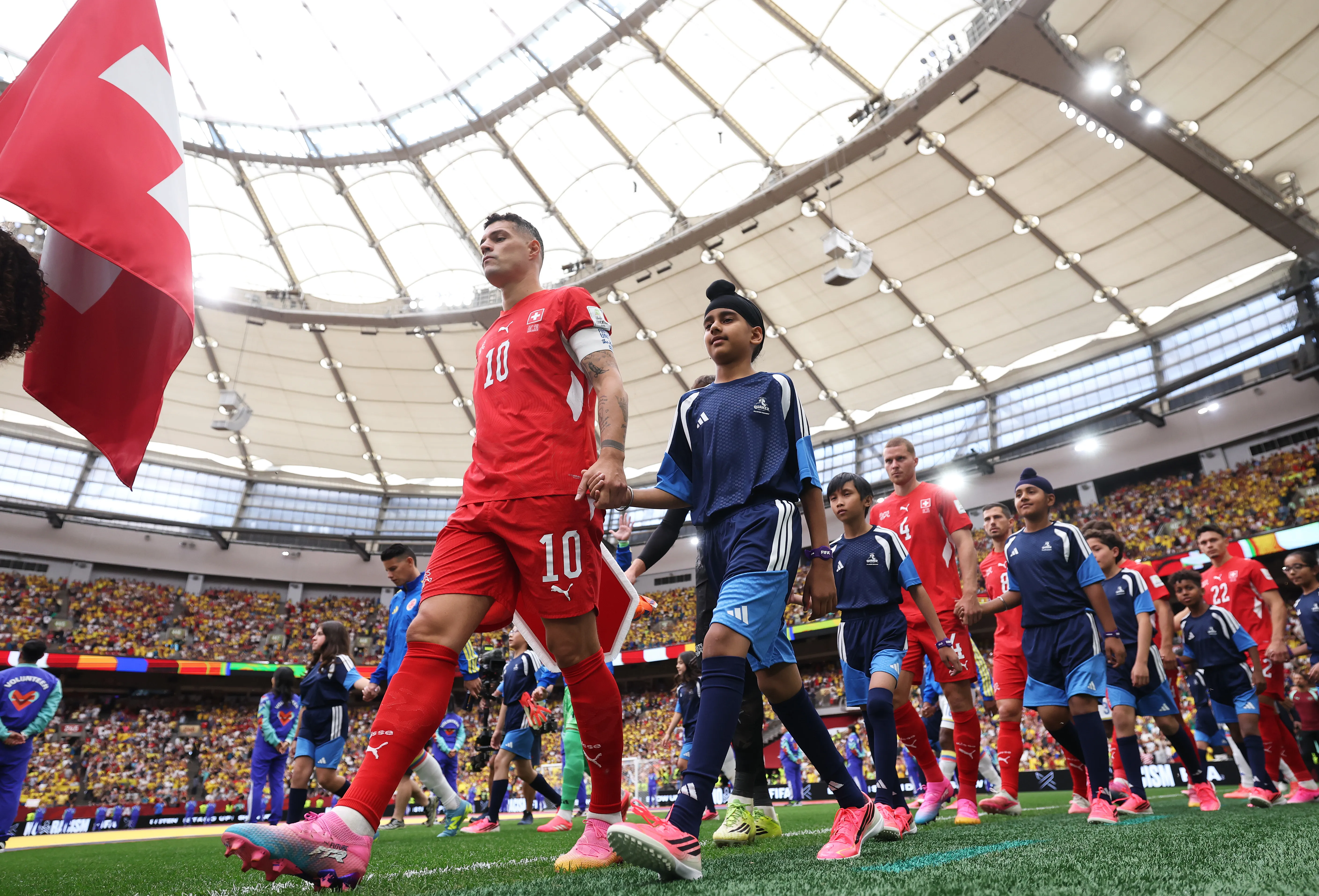 Suiza buscará torcerle la mano al destino y derrotar al favorito | FOTO: Carl Recine/Getty Images)