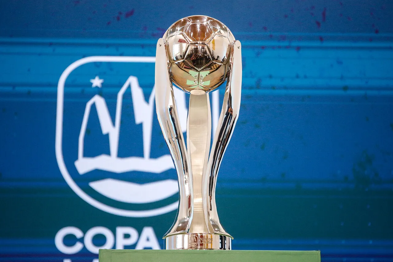 Hoy se definen los finalistas de la Copa de la Liga 2026. (Foto: Photosport)
