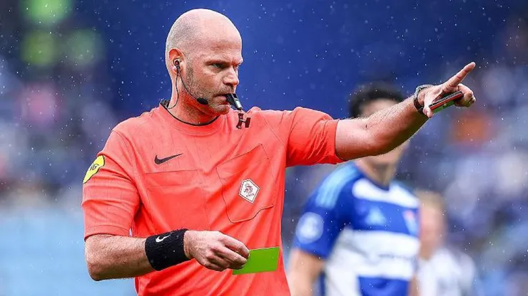 Árbitro neerlandés que iba a estar en el Mundial fue hallado sin vida.