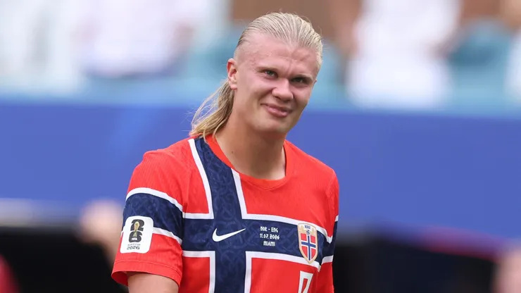 Erling Haaland llegó con una sorpresa a Noruega. (Foto: Getty Images)