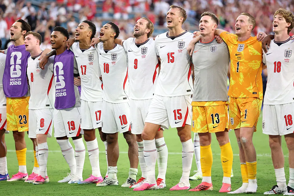 En Inglaterra están alertas por el arbitraje. | Foto: Getty Images
