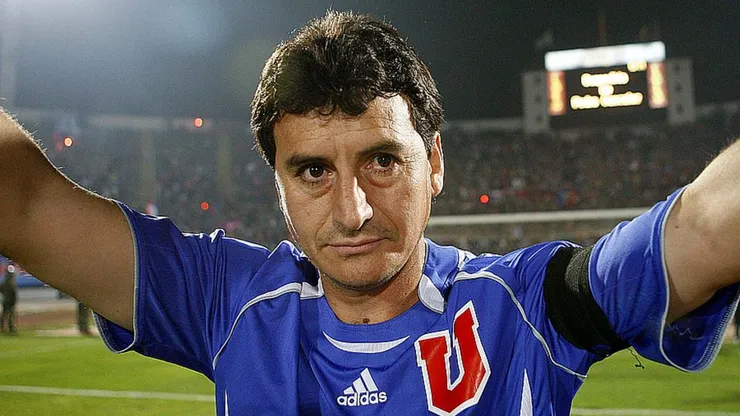 Pedro González solicitó esta incorporación para Universidad de Chile.