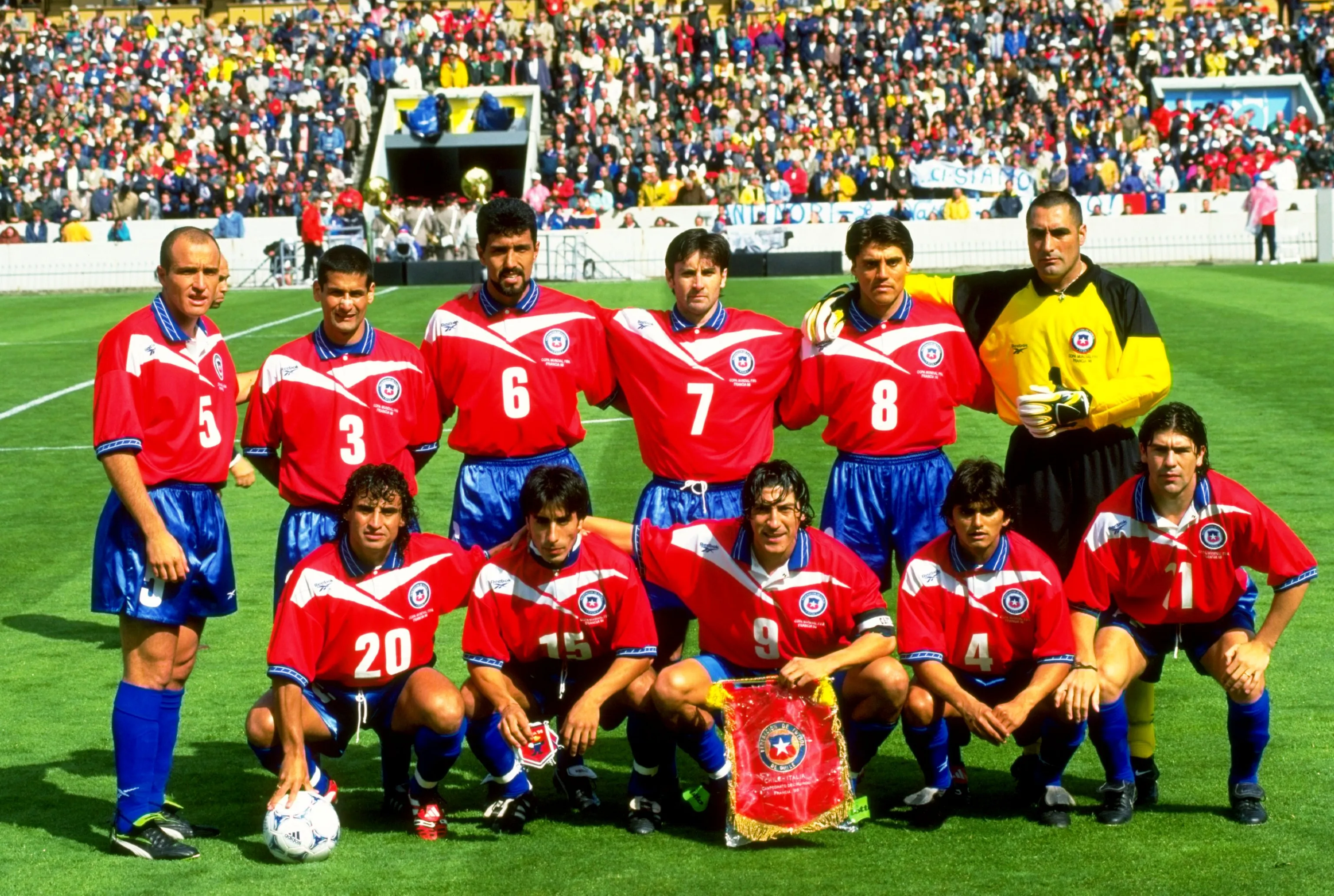 Gabriel Mendoza quedó fuera de la Selección Chilena en la Copa Mundial 1998. (Foto: Getty Images)