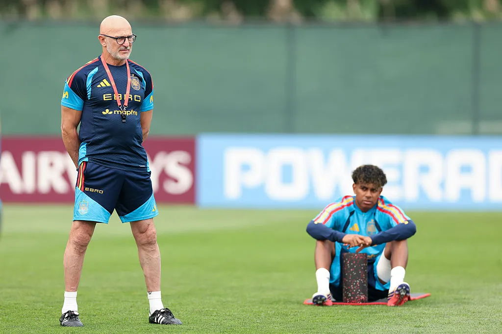 Luis de La Fuente confía en poder contar con Lamine Yamal para la final. (Foto: Florencia Tan Jun/Getty Images)