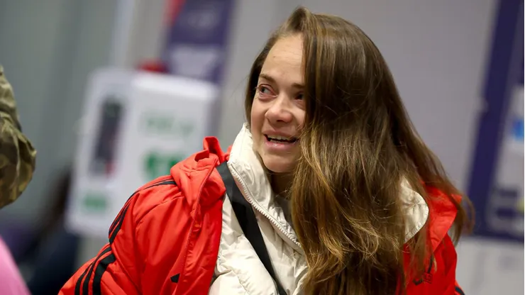 Estefanía Banini ya está en Chile para sumarse a Colo Colo. (Foto: @ColoColoFem)